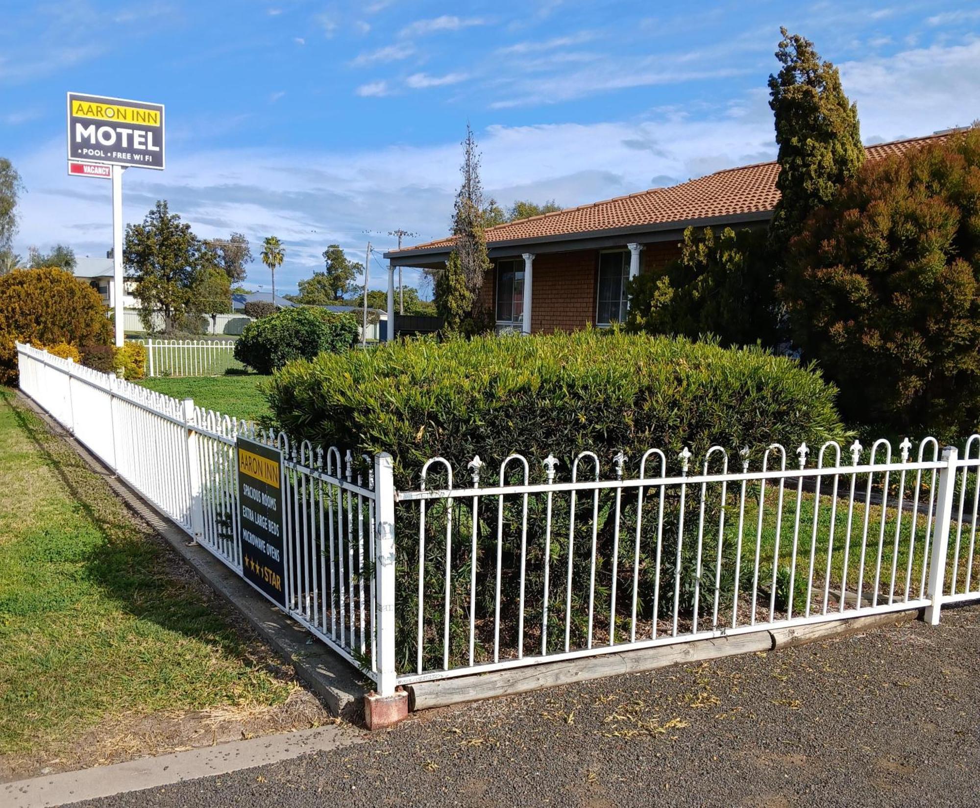 Aaron Inn Motel Narrabri Exterior foto